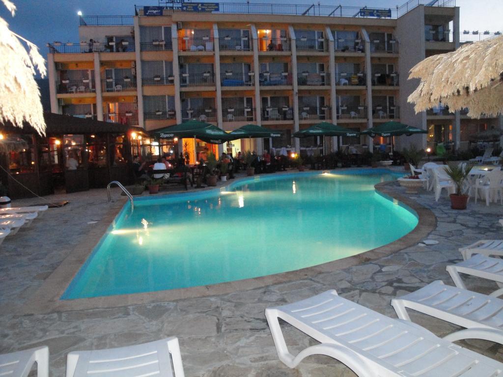 Park Hotel Argo Обзор Екстер'єр фото